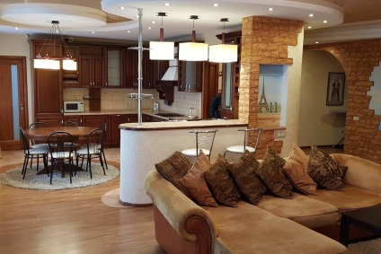 Элитная квартира в центре Бреста. До 8 гостей ! Сауна!