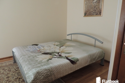 Сдается на часы. Командированным.