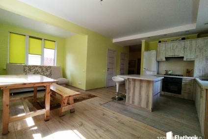 Новый двухэтажный дом в 9 км от центра.