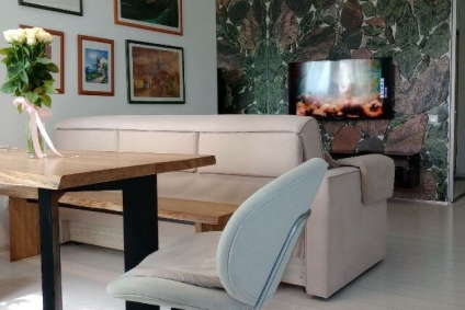 Студия в центре, с дизайнерской перепланировкой.