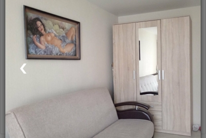 В самом центре. Сдается также  студентам на сессии по договорной цене.